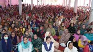 राँजड़ी, जम्मू में आयोजित सत्संग के दौरान अपने प्रवचनों की अमृत वर्षा से संगत को निहाल किया